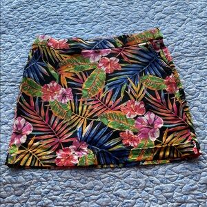 Rafaella Tropical Floral Skort - Black, Shortie